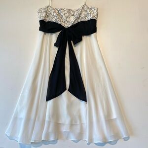 BGBG MAXAZRIA cocktail dress SZ 6